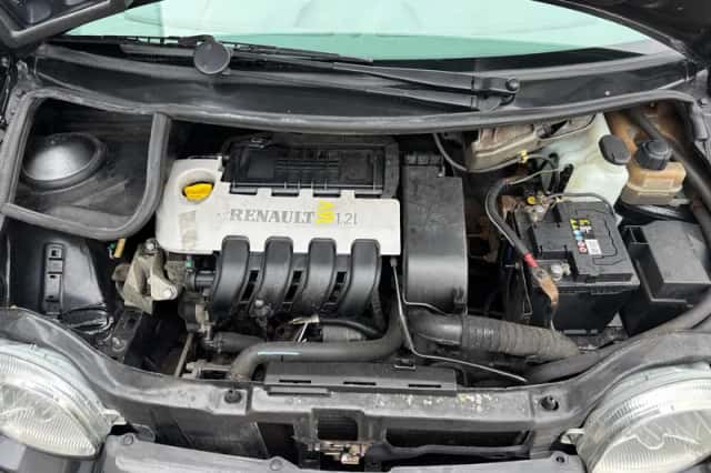 Renault Twingo (2002) thumbnail 5