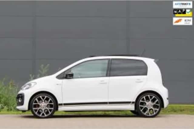 Volkswagen Up! (2020) thumbnail 1