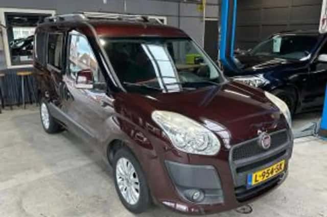 Fiat Doblò (2010) thumbnail 1