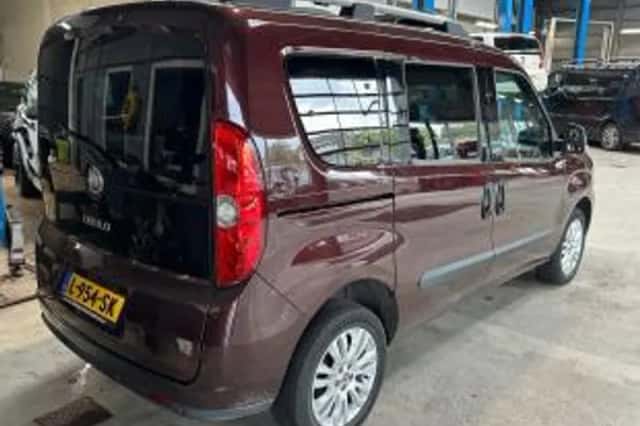 Fiat Doblò (2010) thumbnail 3