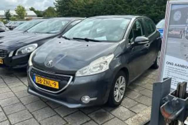 Peugeot 208 (2013) thumbnail 1