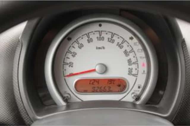 Opel Agila (2012) thumbnail 6