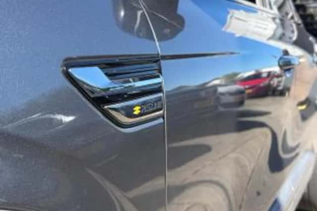 Renault Arkana (2022) thumbnail 2