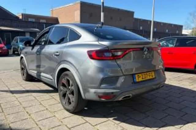 Renault Arkana (2022) thumbnail 3
