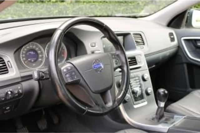 Volvo V60 (2011) thumbnail 5