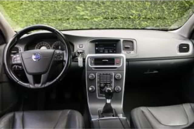 Volvo V60 (2011) thumbnail 6