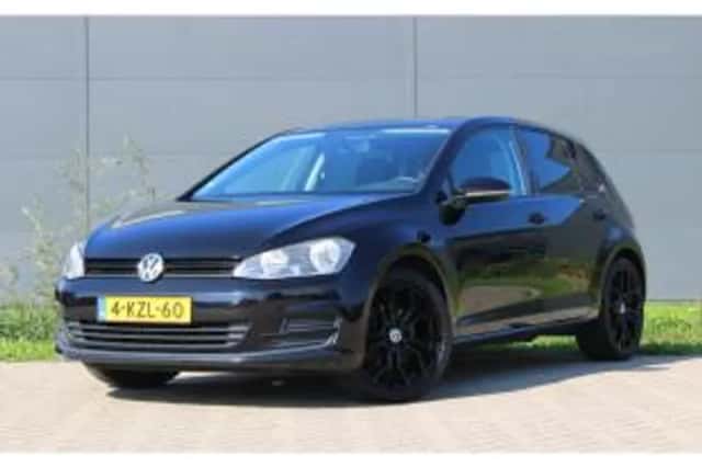 Volkswagen Golf (2013) thumbnail 2