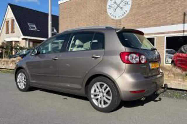 Volkswagen Golf Plus (2011) thumbnail 2