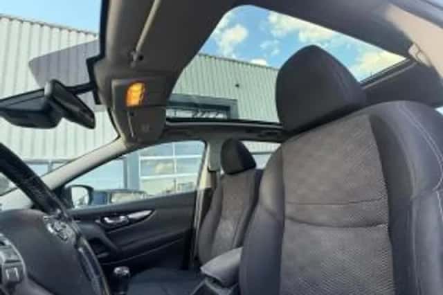 Nissan Qashqai (2014) thumbnail 6