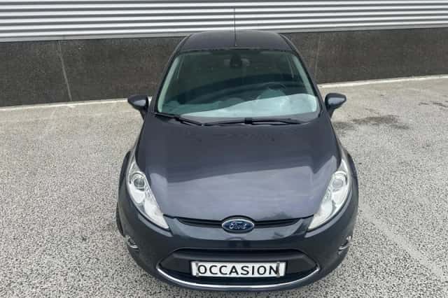 Ford Fiesta (2009) thumbnail 3