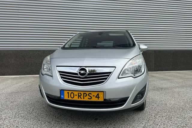Opel Meriva (2011) thumbnail 6