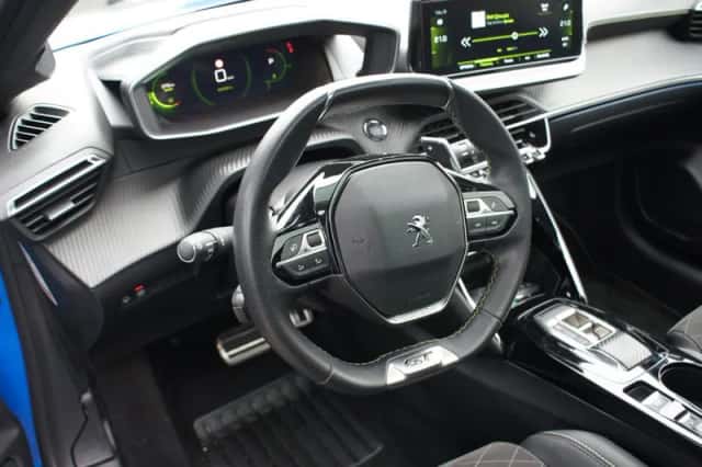Peugeot 208 (2022) thumbnail 5