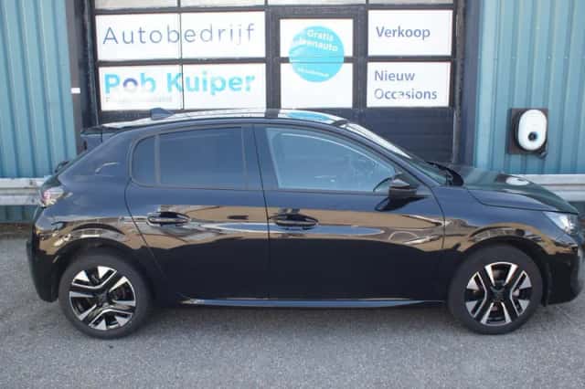 Peugeot 208 (2025) thumbnail 1