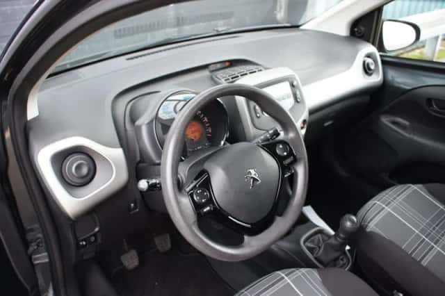 Peugeot 108 (2018) thumbnail 5