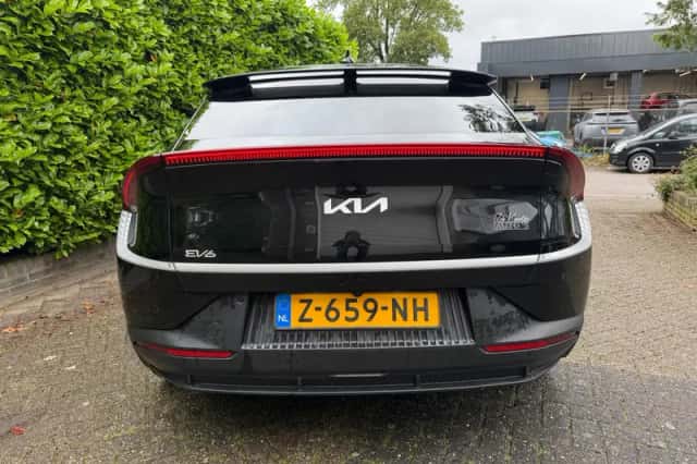 Kia EV6 (2024) thumbnail 5
