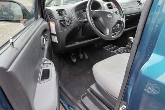 Opel Agila (2007) thumbnail 4