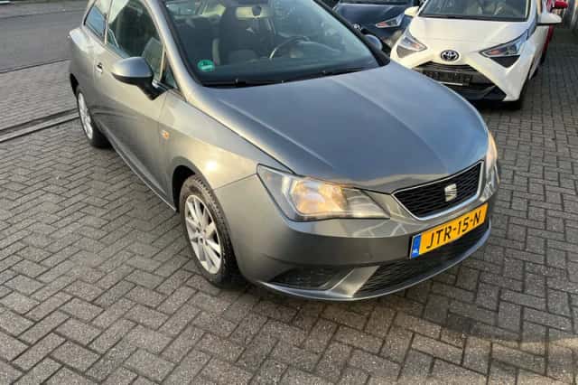 SEAT Ibiza (2012) thumbnail 6