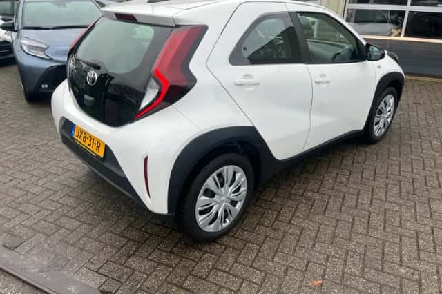 Toyota Aygo X (2022) thumbnail 5