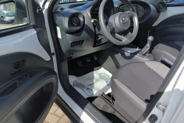 Toyota Aygo X (2023) thumbnail 3