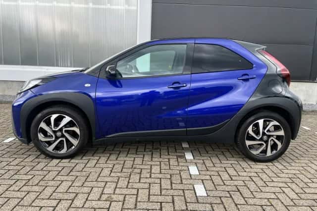 Toyota Aygo X (2023) thumbnail 2