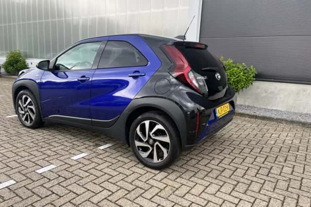 Toyota Aygo X (2023) thumbnail 3