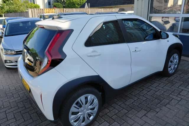 Toyota Aygo X (2022) thumbnail 3