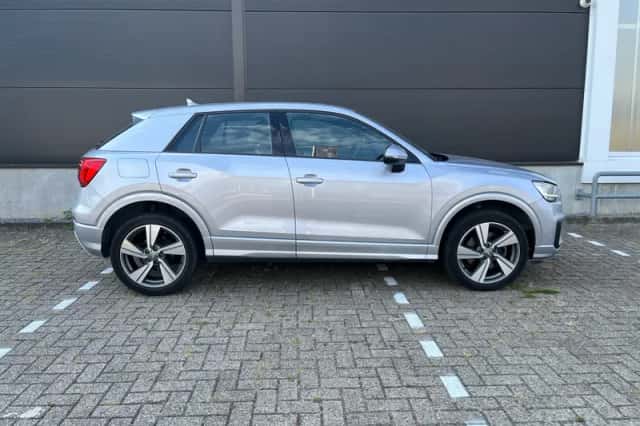 Audi Q2 (2018) thumbnail 6