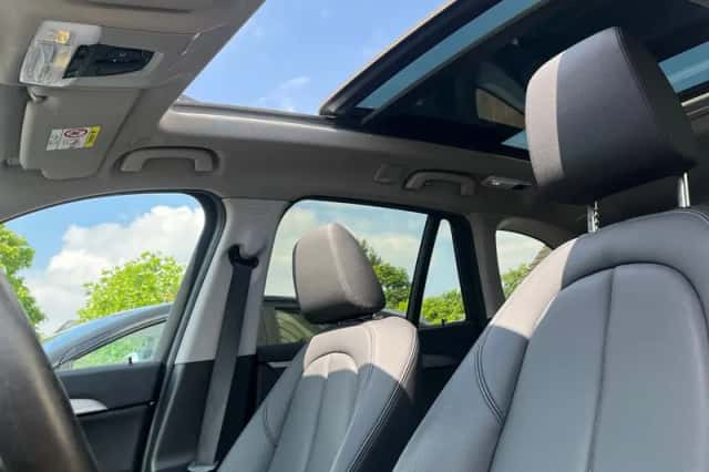 BMW X1 (2020) thumbnail 4