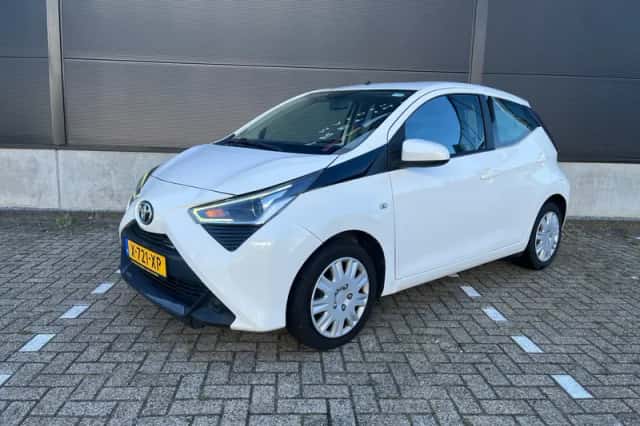 Toyota Aygo (2019) thumbnail 1