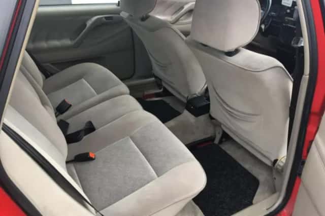 Volkswagen Passat (1994) thumbnail 6
