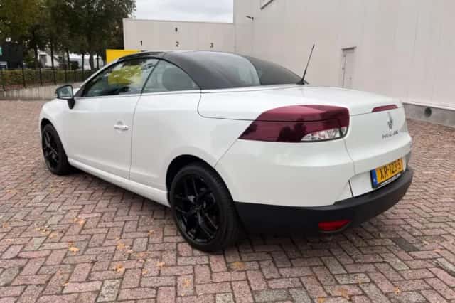 Renault Mégane (2014) thumbnail 4