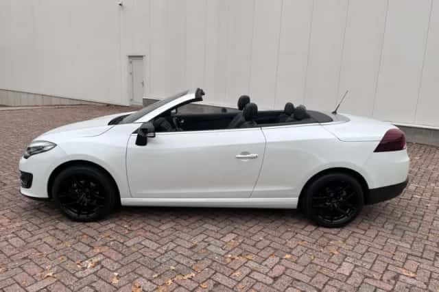 Renault Mégane (2014) thumbnail 5