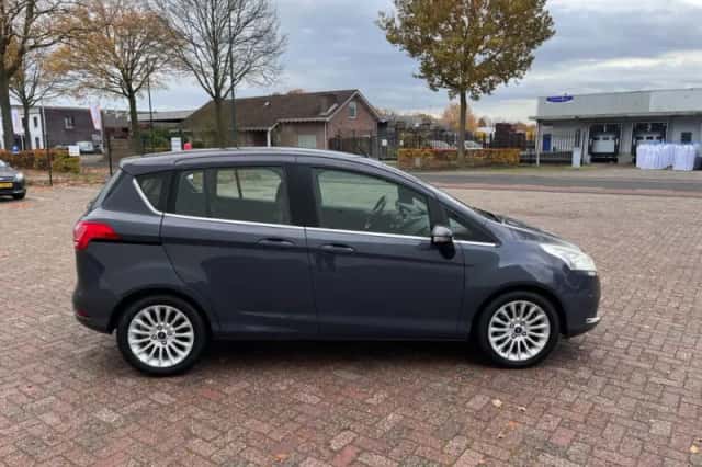 Ford B-Max (2013) thumbnail 4