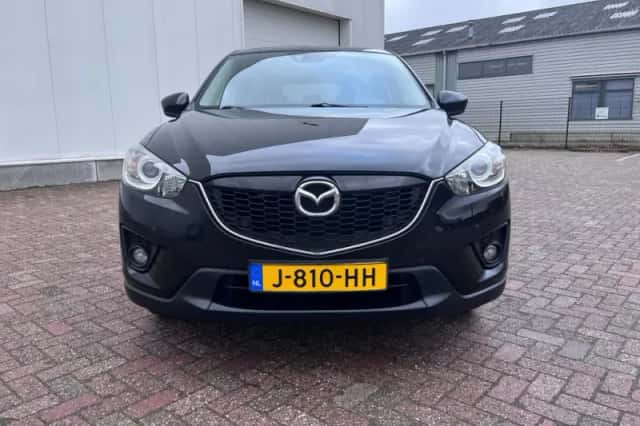 Mazda CX-5 (2015) thumbnail 2