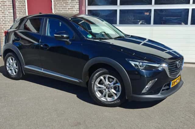 Mazda CX-3 (2016) thumbnail 2