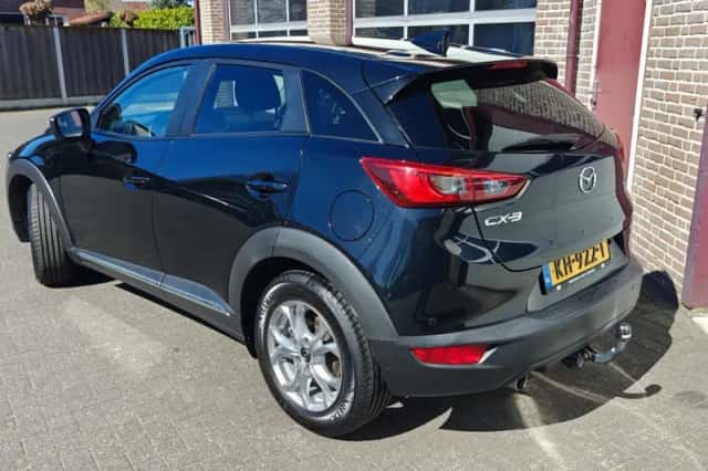 Mazda CX-3 (2016) thumbnail 3