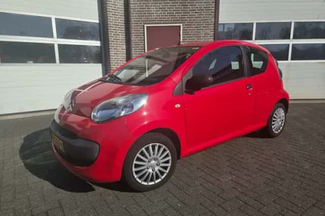 Citroën C1 (2008) thumbnail 1