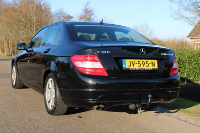 Mercedes-Benz C-Klasse (2008) thumbnail 2