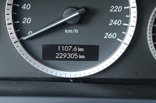 Mercedes-Benz C-Klasse (2008) thumbnail 4