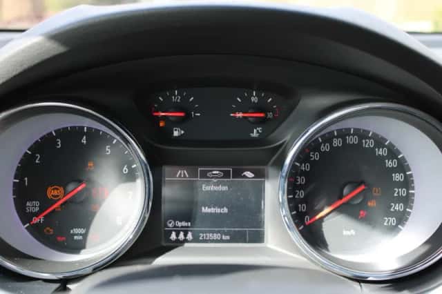 Opel Astra (2017) thumbnail 5