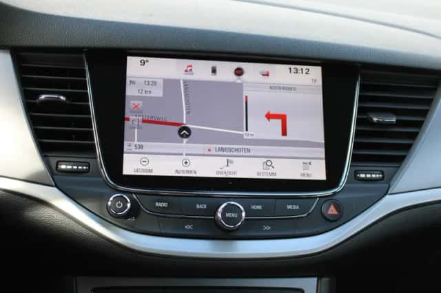 Opel Astra (2017) thumbnail 6