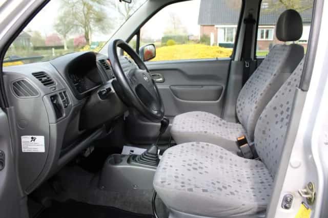 Opel Agila (2002) thumbnail 4
