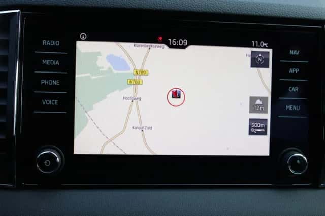 Škoda Karoq (2019) thumbnail 6