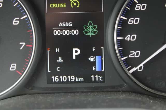 Mitsubishi Outlander (2016) thumbnail 4