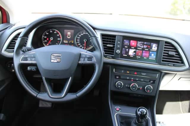 SEAT Leon (2017) thumbnail 6