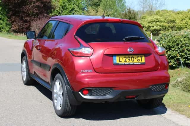 Nissan Juke (2015) thumbnail 2