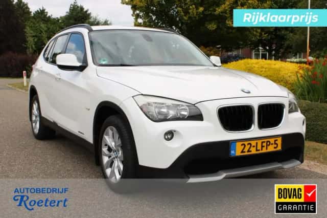 BMW X1 (2010) thumbnail 1