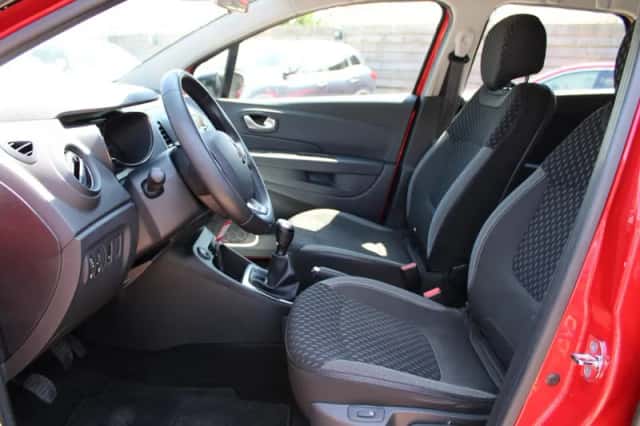 Renault Captur (2018) thumbnail 6