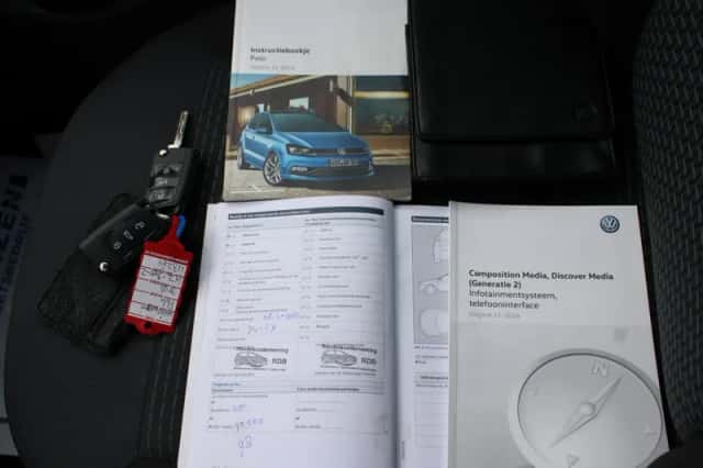 Volkswagen Polo (2017) thumbnail 4