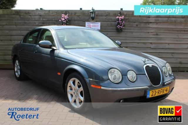 Jaguar S-Type (2005) thumbnail 1